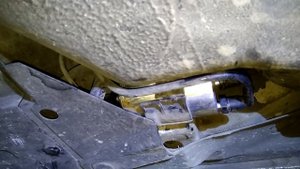 Audi A4 1.8T - Замена топливного фильтра