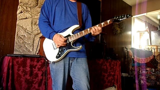 Ibanez Mikro w/added kill switch смотреть онлайн