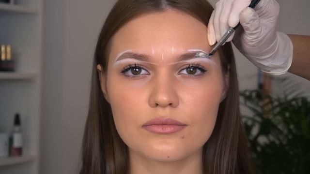 КАК ПОКРАСИТЬ БРОВИ КРАСКОЙ?
