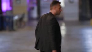 Moshik Afia (מושיק עפיה - זה לא עושה לי כלום (קליפ רשמי