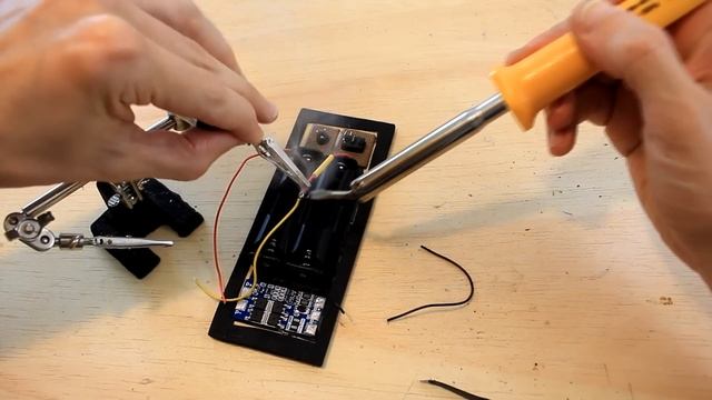 DIY: Portable Bluetooth Speaker Mini Boombox смотреть онлайн