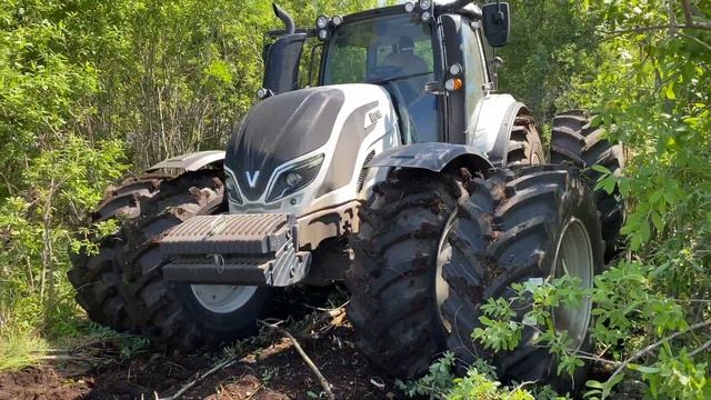 Трактор VALTRA T234 с финским ротоватором MeriPeat. Технологии добычи фрезерного торфа