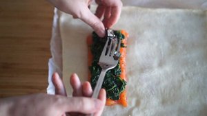 ЛОСОСЬ В СЛОЁНОМ ТЕСТЕ/SALMON WELLINGTON