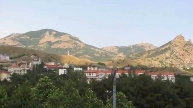 К пляжу у Кара - Дага смотреть онлайн