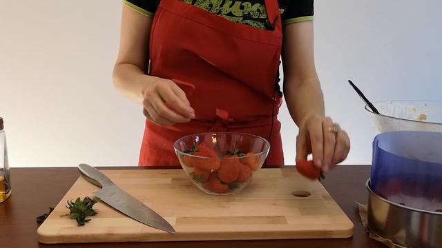 Торт "Клубника со сливками" постный рецепт | Веганский рецепт смотреть онлайн