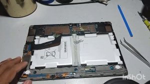 Samsung Galaxy Tab S 10.5 SM-T805 Disassembly.