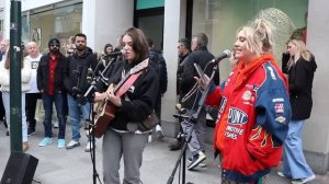 WHEN FAMOUS PEOPLE join street performance Adele Rolling In The Deep Allie Sherlock &Ella Henderson