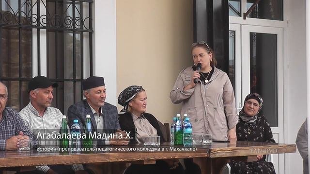 Агабалаева Мадина Х. - историк ( преподаватель педагогического колледжа в г. Махачкале )