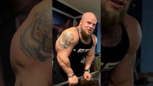 Анаболики! Метан!