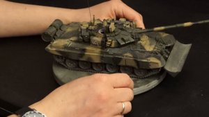 Russian main battle tank  T-90 Meng 1/35