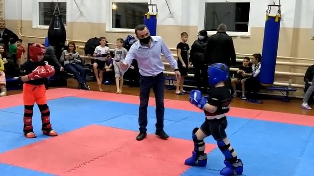 Азоян Азиз и Охилко Дарий, турнир в ДЮСШ 2. смотреть онлайн