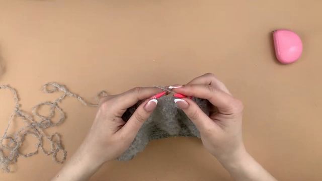Подробный мастер-класс по вязанию жилета спицами из букле Часть 1