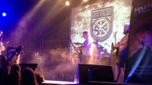 Концерт ультраправой рок-группы в Киеве обернулся сборищем неонацистов, общество возмущено