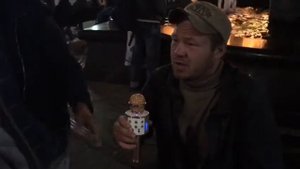 Очень оригинально  поздравила подругу с днём рождения