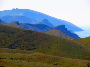 Долина между хребтами Биюк-Янышар и Кучук-Янышар.