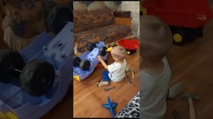 будущий автомеханик