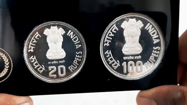 Indira Gandhi Rs 20 and Rs 100 Proof Coin Set with 'M' Mintmark - A Rare Find! смотреть онлайн