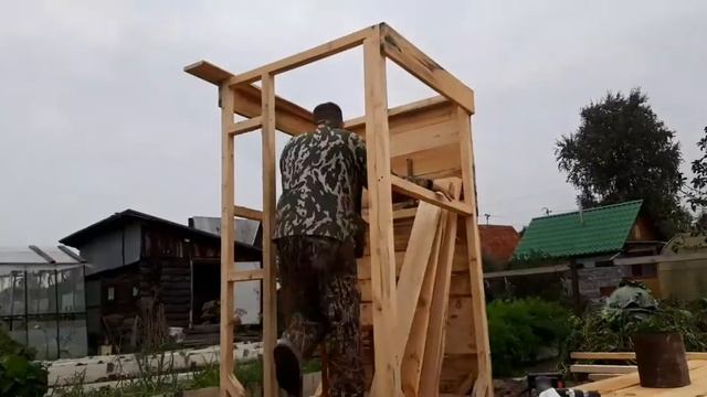 Дачный туалет своими руками/Обжиг дерева смотреть онлайн