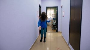 AMONG US в РЕАЛЬНОЙ ЖИЗНИ! Найди ТРОИХ ПРЕДАТЕЛЕЙ!