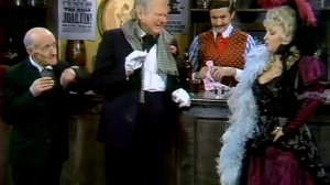 Бенни Хилл в "образе"  Бориса Ельцина