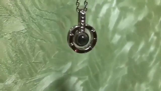 Отзыв. Кулон на 100 языках мира - такое в итоге пришло! Подарок на 14 февраля! смотреть онлайн