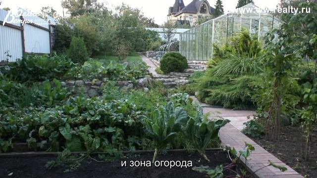 Минизамок в Раево с открытым бассейном на участке, Калужское шоссе
