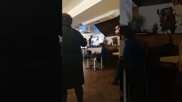 Виталий Аверьянов и песочное шоу Елены Кадыровой