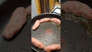 Колбаски с картошкой