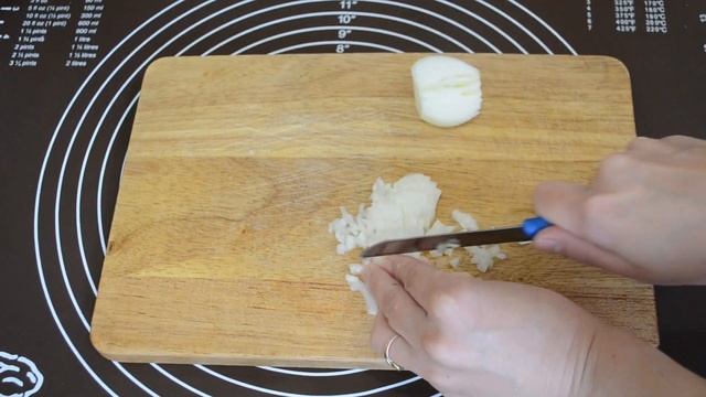 Сочные  Мясные  Зразы с Яицом и Зеленью. Очень просто.