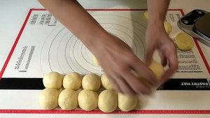 Пирожки с малиной