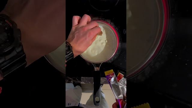 Sweet cheese soup | сырный суп с ??? #foodvlogsvideo#мужскаякухня#готовимвкусно#cookingvlog ? смотреть онлайн