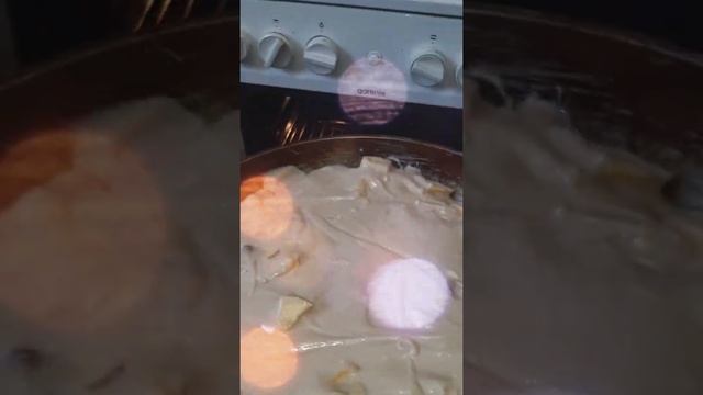 ??? НЕСРАВНЕННАЯ ШАРЛОТКА С ЯБЛОКАМИ И СО СМЕТАНОЙ. САМЫЙ ВКУСНЫЙ И ПРОСТОЙ РЕЦЕПТ. #Шарлотка