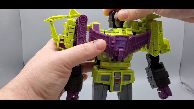 Best Legends Devastator? Magic Square VS NewAge Toys Comparisons. construction