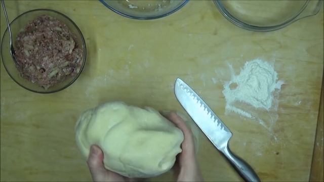Идеальные домашние пельмени сочные и не разваливаются. Секреты сочного фарша для пельменей.