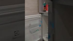 Навеска фасада на встроенный холодильник