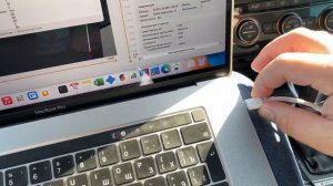 Автомобильное зарядное устройство для MacBook Pro