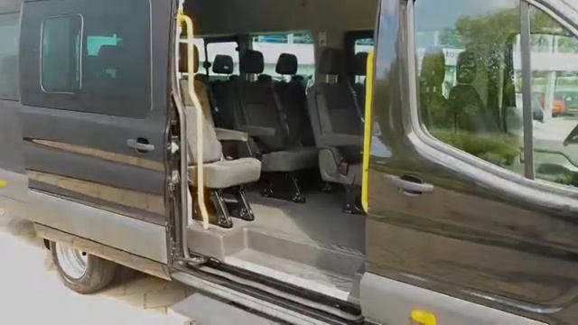 Ford Transit Minibus 171 zitplaatsen