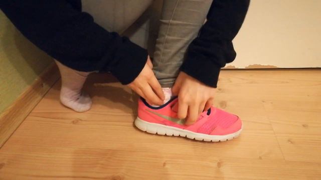 Куда спрятать прокладку смотреть онлайн