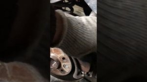 Стук задних тормозных колодок Vw t5 решение!