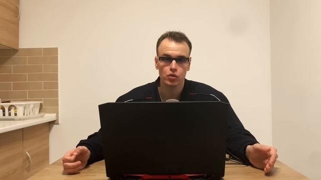 ДЫРЯВОЕ ДНО ЮТУБА ЛЕВ ПРОТИВ РАЗОБЛАЧЕНИЕ смотреть онлайн