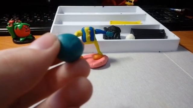 Tutorial Как Сделать пластилинового Зомби Шута из PvZ 2 смотреть онлайн