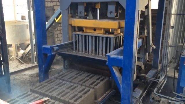 Шлакоблок четырехпустотный производство