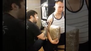 Бей кольщик.
