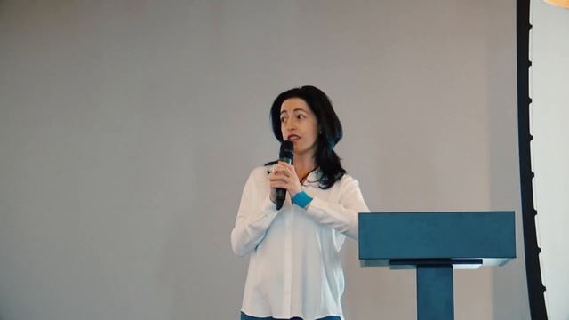 TED на русском. Шекия Абдуллаева. Как не прожить чужую жизнь вместо своей.