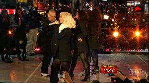 Christina Aguilera - Candyman   Dick Clark's nyre 2007