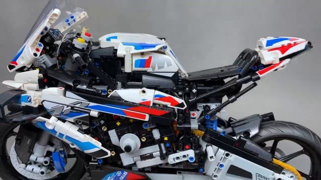 LEGO TECHNIC 42130  BMW M 1000 RR  RECENZJA