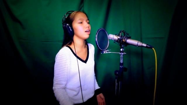 Зарина Омарбекова - атамекен ( Cover Роза Рымбаева ) 2015 г