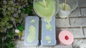 Заливка силиконовых форм цветов. Розы из мыла. Обзор форм от "Мыльная вечеринка" и "Мыломания".