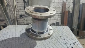 как приварить фланец. просто скучно на работе.