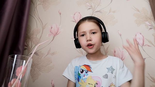 АСМР(нормальный?) Фуджи Суши смотреть онлайн